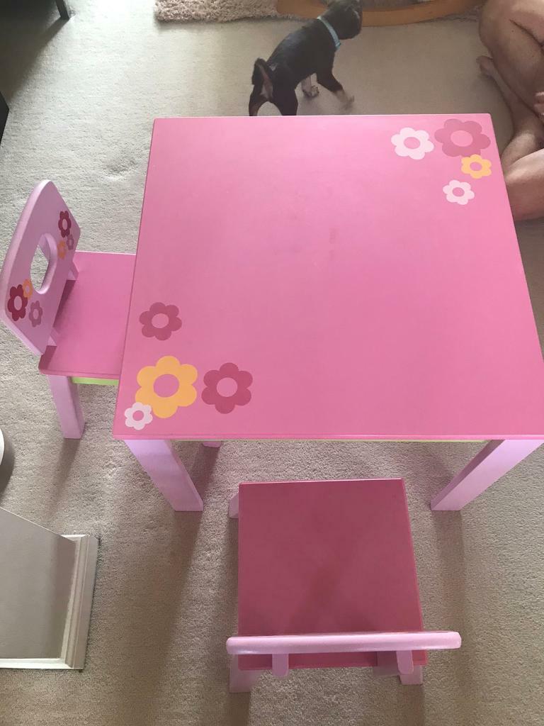 elc table and chairs pink